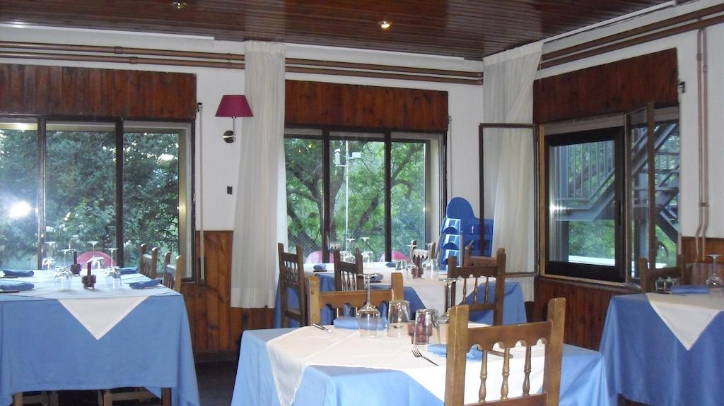 Fonda Domingo Hotel Lles Luaran gambar